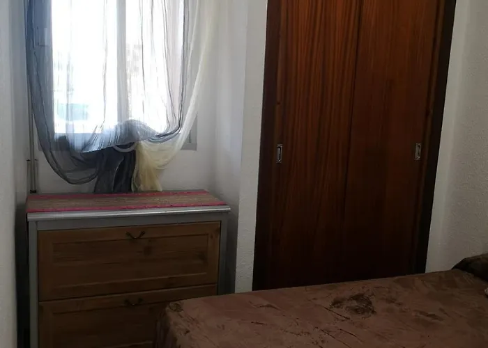 Les Deveses Apartment