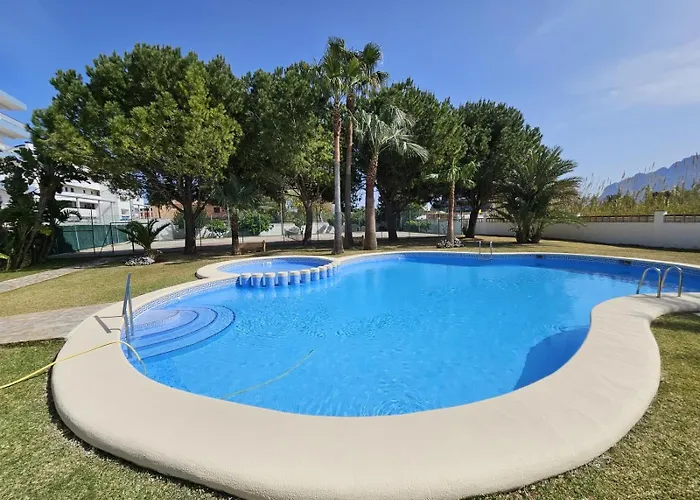 Les Deveses Apartment